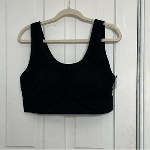 Torrid scoop bralette NWT